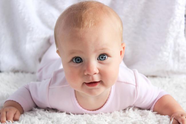 Teach you how to drink water for babies and toddlers