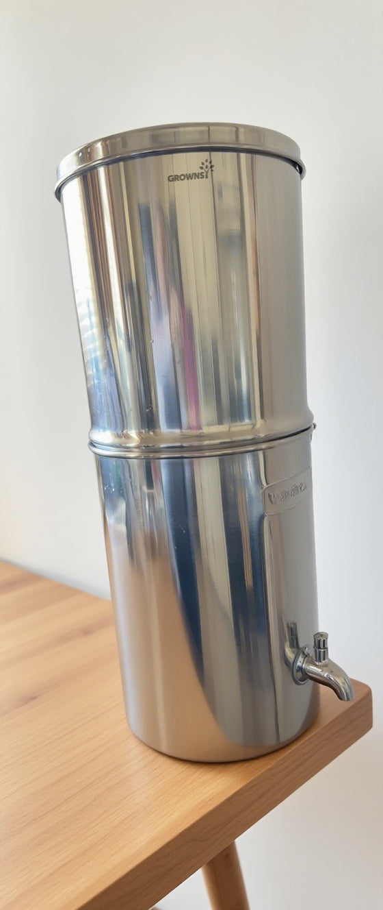 Grownsy Water Filtering Apparatus