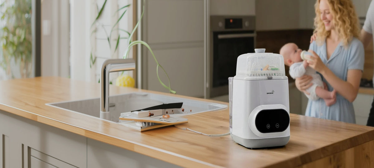 Hands-Free Drying System
Bottle Cleaning Made Easy