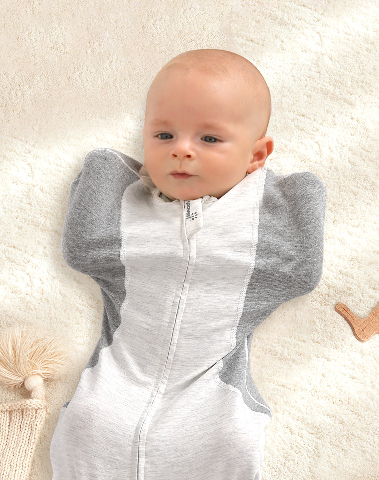 baby swaddle 2